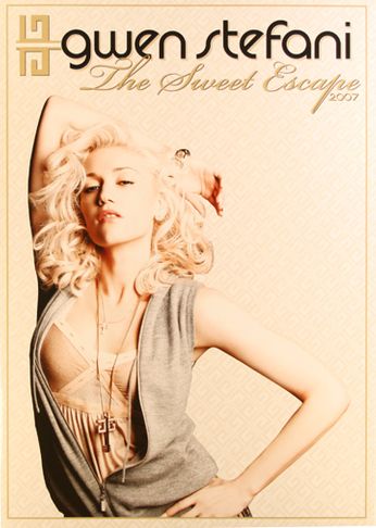 Gwen Stefani  - The Sweet Escape (Tour Program)