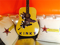 Kinky Guitar Contest