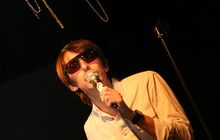 Special Guest Bart Davenport!