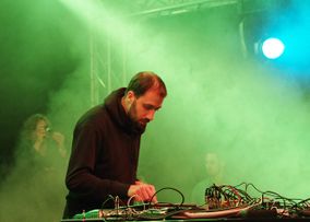 Gold Panda Albums