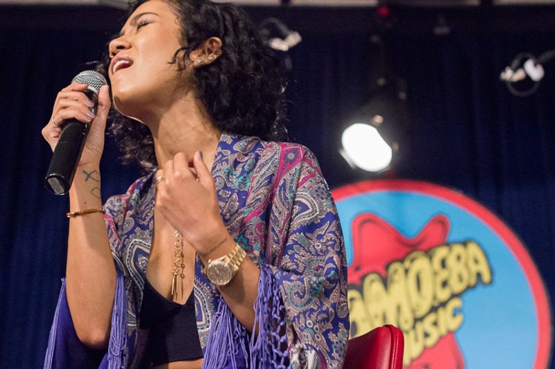 jhene aiko amoeba hollywood